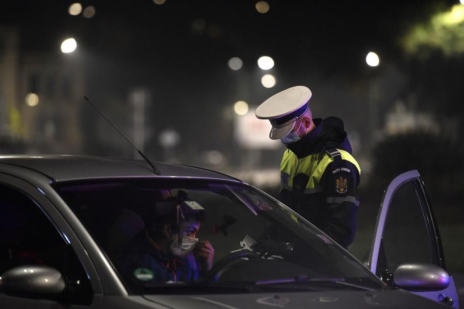 Carantina Poliţişti în trafic