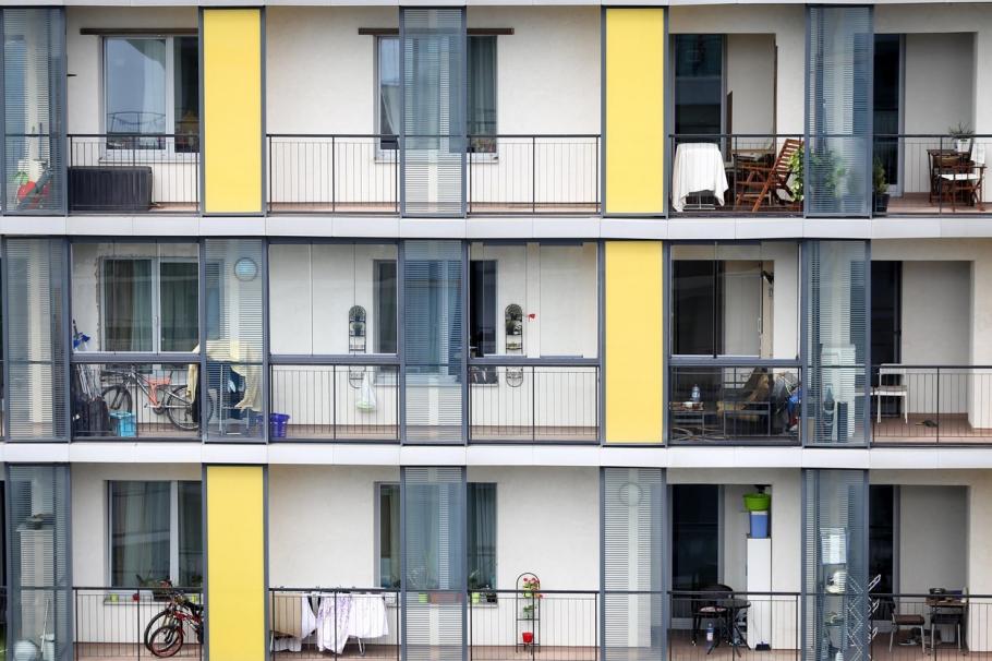 Prețurile apartamentelor noi şi vechi au crescut în septembrie în majoritatea marilor oraşe din România Prețurile apartamentelor noi şi vechi au crescut în septembrie în majoritatea marilor oraşe din România