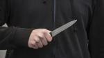 Orbit de furie, un tânăr de 20 de ani din Bihor şi-a înjunghiat iubita, care refuza să întreţină relaţii sexuale cu el