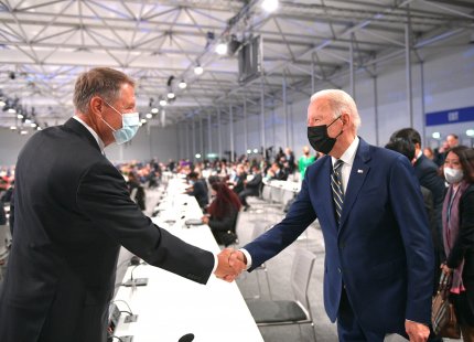 Klaus Iohannis, întâlnire cu Joe Biden la summitul COP26 privind schimbările climatice de la Glasgow - GALERIE FOTO