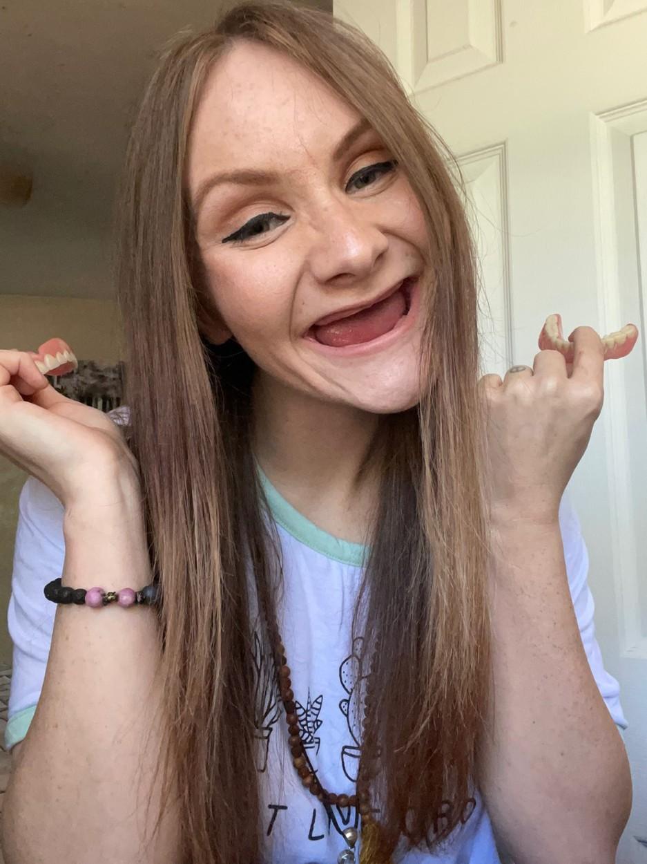 Whitney Johnson, acum în vârstă de 25 de ani, din Oklahoma, SUA