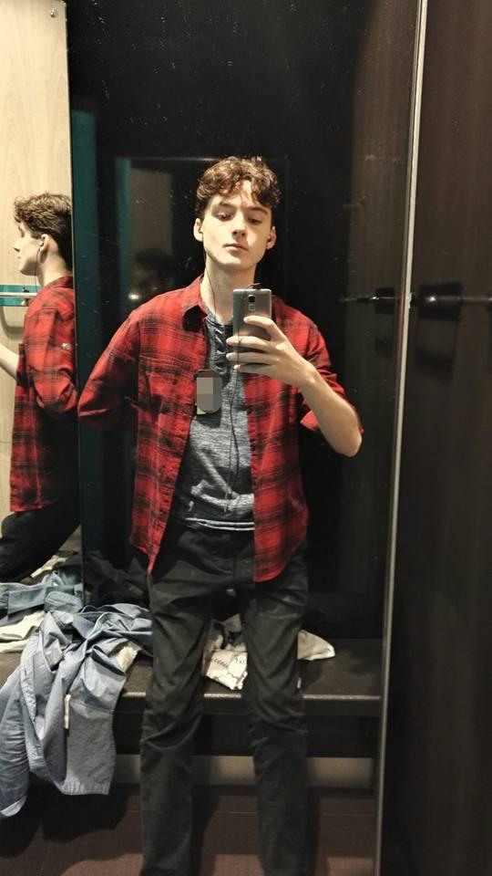 Tânărul a recunoscut crima în timpul jocului cu prietenii