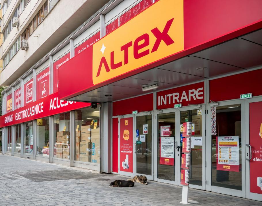 Altex a primit o amendă de 50.000 de lei din partea ANPC Magazin Altex