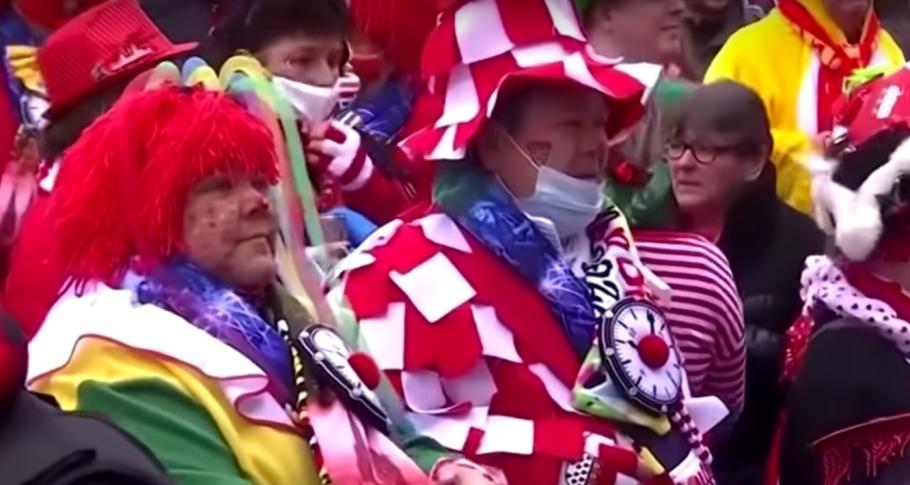Vestul Germaniei are al "cincilea anotimp". Începe în fiecare an pe 11 noiembrie, la ora 11 şi 11 minute Vestul Germaniei are al "cincilea anotimp". Începe în fiecare an pe 11 noiembrie, la ora 11 şi 11 minute