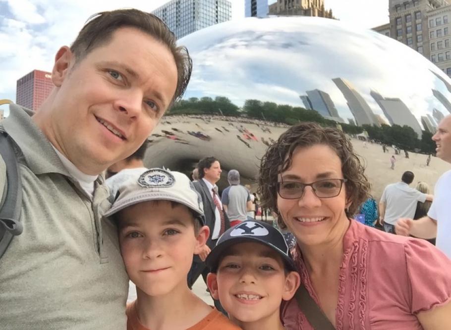O familie din SUA le-a făcut teste ADN copiilor, în joacă. Au aflat după 12 ani că fiul lor este doar pe jumătate al lor: "Ce se întâmplă cu familia noastră?" O familie din SUA le-a făcut teste ADN copiilor, în joacă. Au aflat după 12 ani că fiul lor este doar pe jumătate al lor: "Ce se întâmplă cu familia noastră?"