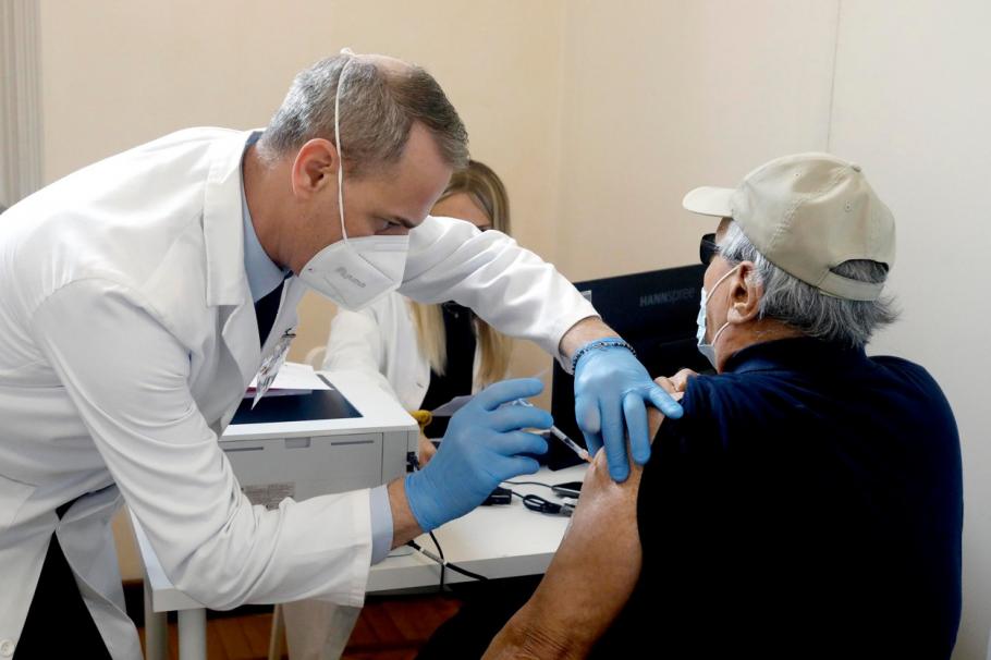 Bucureștiul are cea mai mare rată de vaccinare: se apropie de 70%, anunță Valeriu Gheorghiță Bucureștiul are cea mai mare rată de vaccinare: se apropie de 70%, anunță Valeriu Gheorghiță