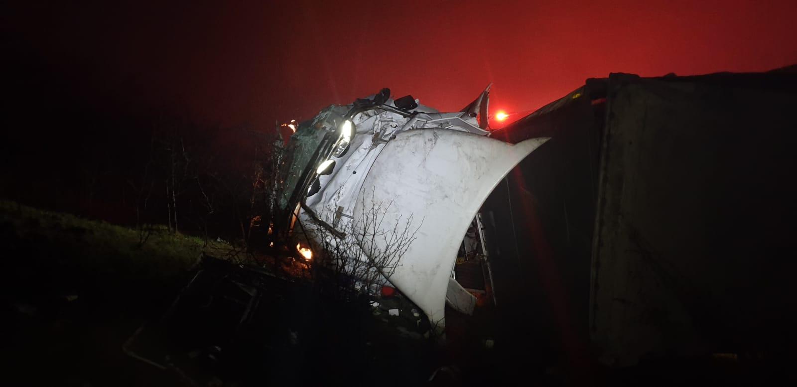 Şoferul a ajuns la spital