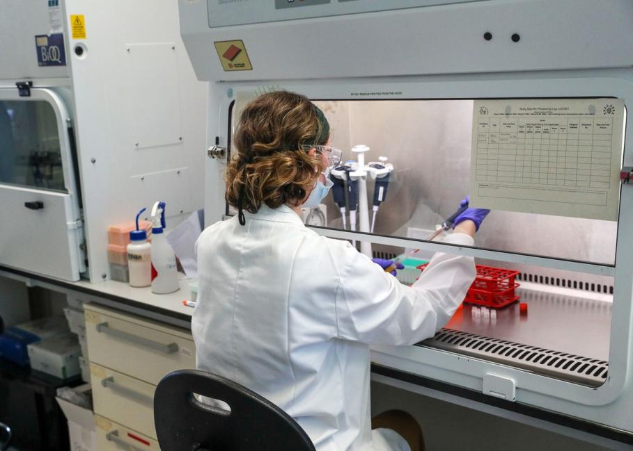 După succesul vaccinului anti-Covid cu tehnologia ARN mesager, cercetatorii vor să vindece boli precum cancerul, HIV și malaria După succesul vaccinului anti-Covid cu tehnologia ARN mesager, cercetatorii vor să vindece boli precum cancerul, HIV și malaria