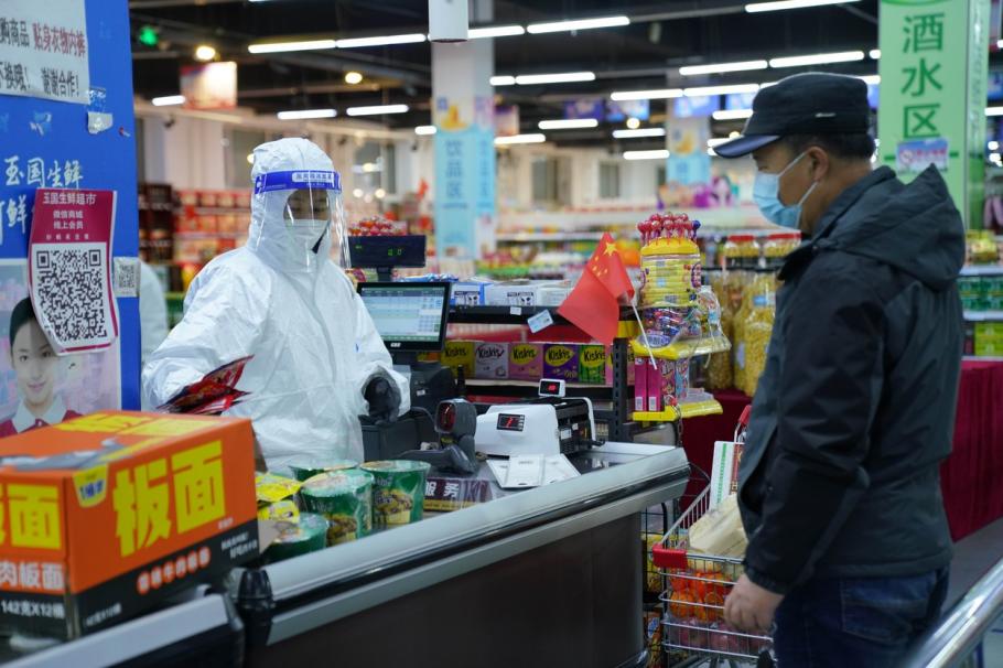 Guvernul chinez a îndemnat populaţia să-şi facă rezerve de hrană Guvernul chinez a îndemnat populaţia să-şi facă rezerve de hrană