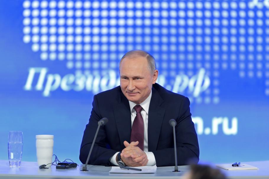 Vladimir Putin a testat un vaccin anti-Covid sub formă de spraz nazal Vladimir Putin a testat un vaccin anti-Covid sub formă de spraz nazal