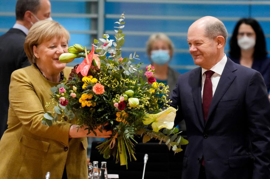 Angela Merkel îşi încheie mandatul de cancelar al Germaniei Angela Merkel îşi încheie mandatul de cancelar al Germaniei