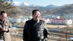 Kim Jong-un a interzis paltoanele bărbătești din piele, ca să nu-l imite cetățenii