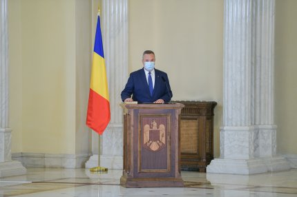 Nicolae Ciucă a depus jurământul la Palatul Cotroceni pentru funcţia de premier