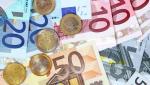 Criza cursurilor de schimb valutar ar putea lovi România, după creşterea fulgerătoare a datoriei externe