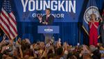Republicanul Glenn Youngkin a fost ales guvernator al Virginiei, un fief albastru. New York Times: Panică în rândul democraților