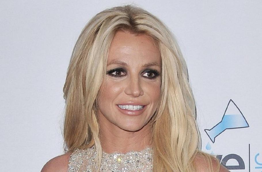 Britney Spears își acuză mama că "i-a distrus viața": Tata nu e suficient de deştept să se gândească la tutelă. Mama i-a dat ideea Britney Spears își acuză mama că "i-a distrus viața": Tata nu e suficient de deştept să se gândească la tutelă. Mama i-a dat ideea