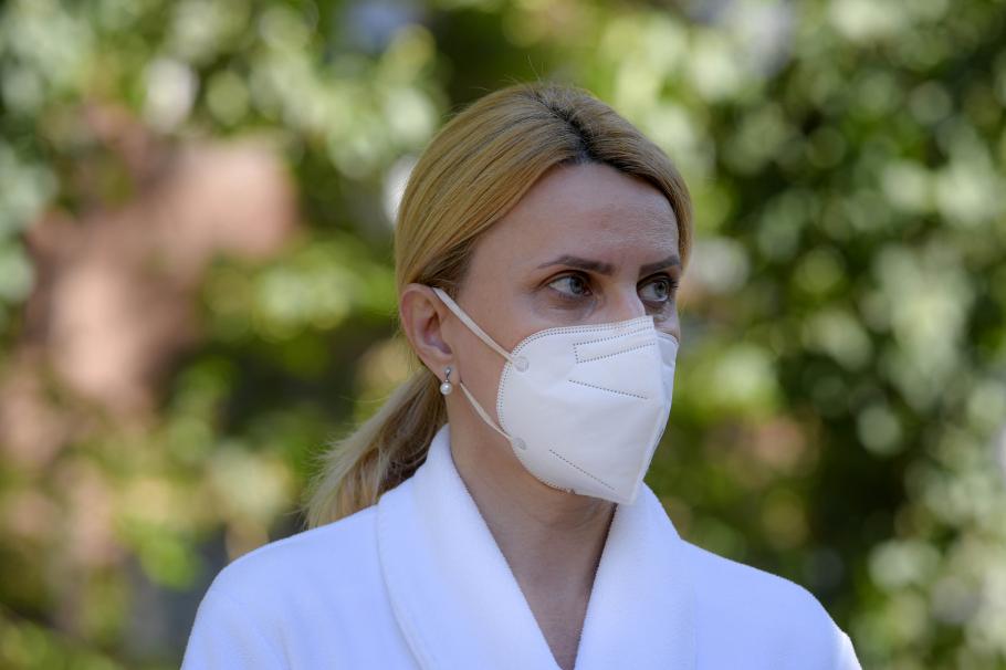 Dr. Beatrice Mahler: Am avut pacienţi cu COVID-19 care au semnat să nu fie duşi în Terapie Intensivă Dr. Beatrice Mahler: Am avut pacienţi cu COVID-19 care au semnat să nu fie duşi în Terapie Intensivă