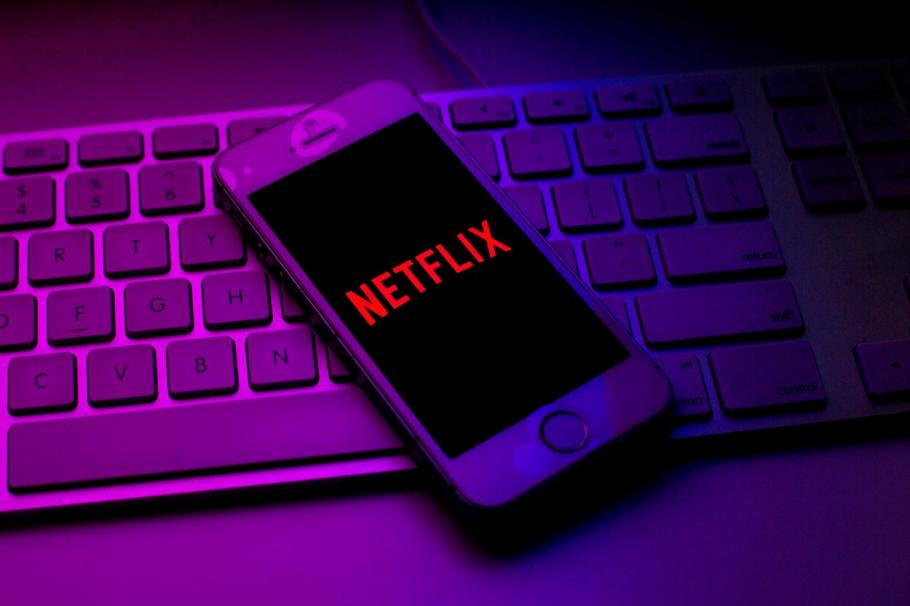 Copiii se vor putea bucura de o nouă funcţie Ntflix Copiii se vor putea bucura de o nouă funcţie Ntflix