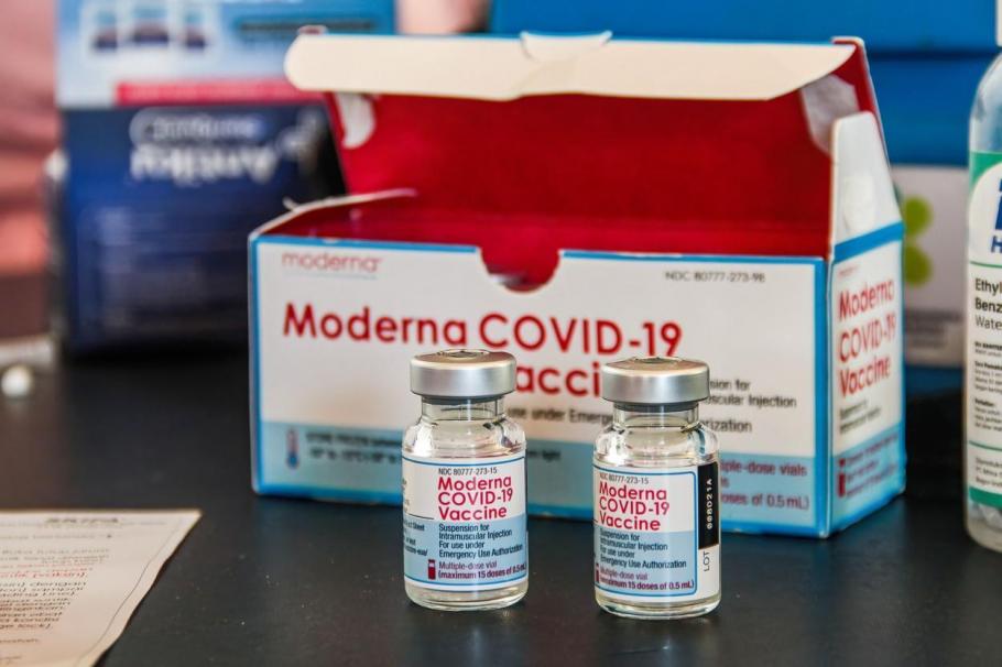 Moderna a depus cerere pentru autorizarea vaccinului său la copiii cu vârste între 6 şi 11 ani în Europa Moderna a depus cerere pentru autorizarea vaccinului său la copiii cu vârste între 6 şi 11 ani în Europa