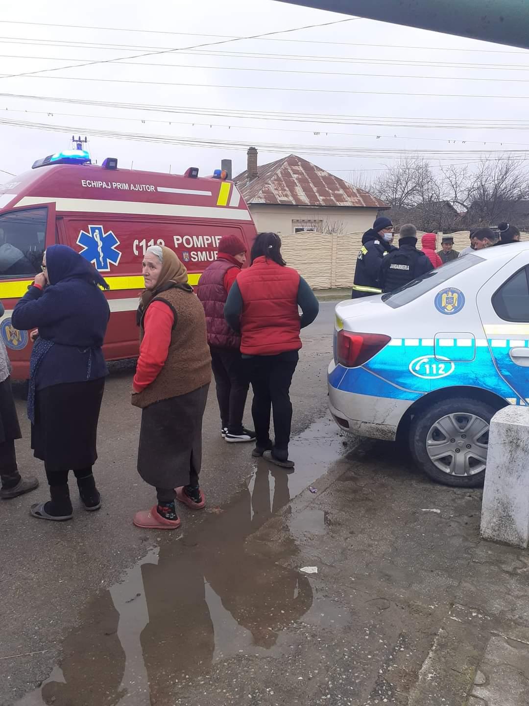 Poliţistul a vrut să evite un biciclist