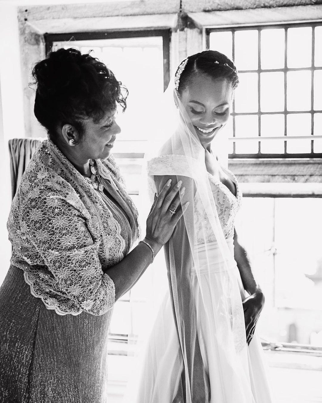 Charisma şi Cole, fotografiaţi împreună