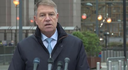 Klaus Iohannis anunţă un nou vaccin anti-covid, care să combată tulpina Omicron. "Voi cere să nu se exagereze cu restricţiile"