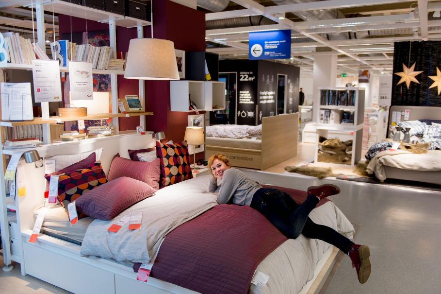 Zeci de danezi au rămas blocați într-un magazin Ikea o noapte întreagă, din cauza unei furtuni de zăpadă Zeci de danezi au rămas blocați într-un magazin Ikea o noapte întreagă, din cauza unei furtuni de zăpadă