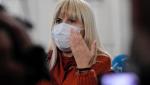 Elena Udrea, dialog acid pe Facebook: "Opinii ale celor ca dvs. mă conving ca mulţi dintre vaccinaţi sunt spălaţi pe creier". Mesajul de la care a pornit totul