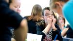 Mărturie şocantă în faţa clasei: o profesoară susţine că merge în discotecile din Italia, în speranţa că va face COVID