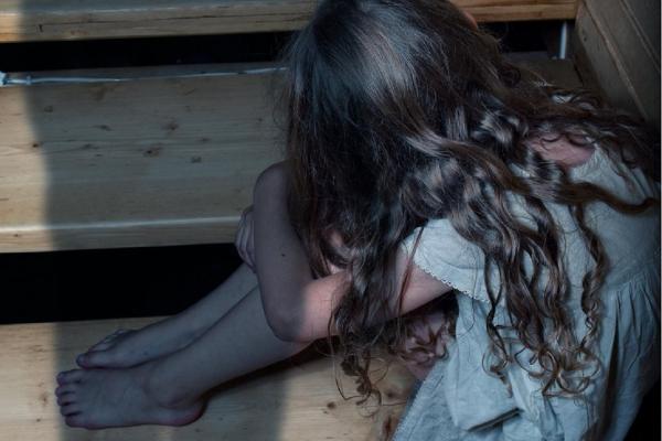 Familia adolescentei a salvat-o din mâna agresorilor