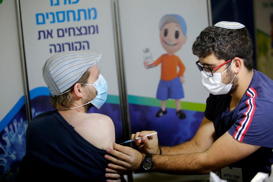 vaccin anti COVID-19 vaccinare Israel