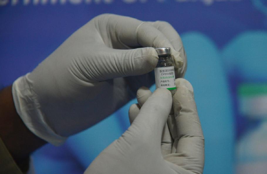 Primele 550.000 de doze de vaccin chinezesc Sinopharm împotriva Covid-19 au sosit marţi, 16 februarie, în Ungaria Ungaria, prima ţară din UE în care a ajuns vaccinul chinezesc Sinopharm anti-COVID-19