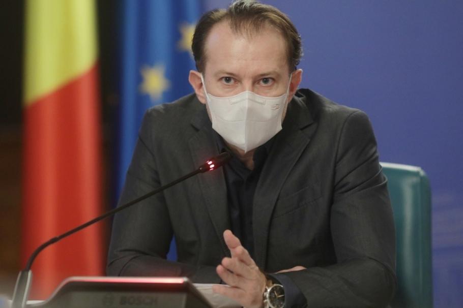 Premierul Florin Cîțu, fotografiat în timpul şedinţei de Guvern Premierul Florin Cîțu, fotografiat în timpul şedinţei de Guvern