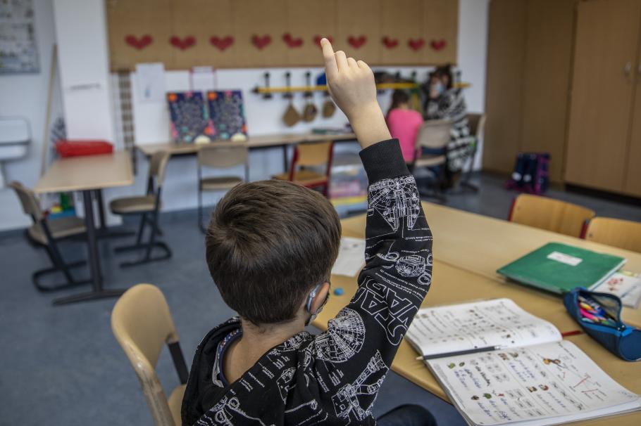 Aproape 4.500 de teste rapide au fost efectuate în școli, 92% dintre ele au avut rezultat negativ Aproape 4.500 de teste rapide au fost efectuate în școli, 92% dintre ele au avut rezultat negativ