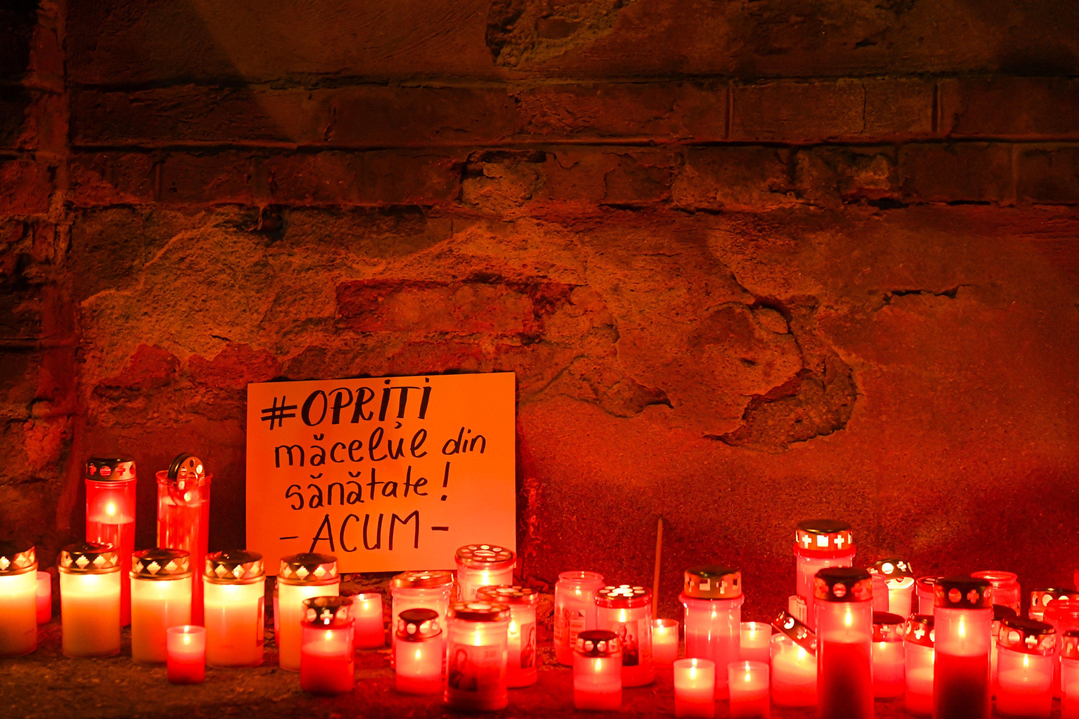 Un alt pacient transferat după incendiul de la ”Matei Balș” a murit. Bilanțul tragediei ajunge la 12 decese Un alt pacient transferat după incendiul de la ”Matei Balș” a murit. Bilanțul tragediei ajunge la 12 decese