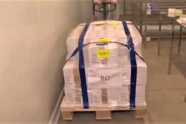 Dozele de vaccin AstraZeneca au plecat spre centrele regionale din țară