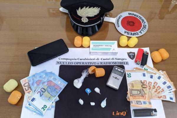 Românul prins cu droguri în Italia are 26 de ani