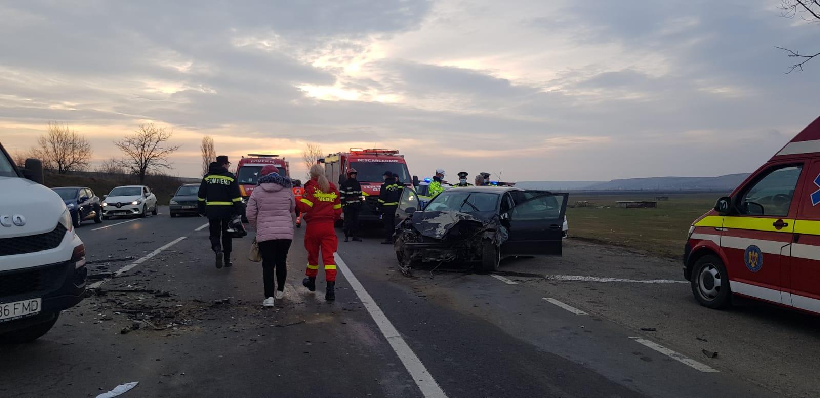 Accident în judeţul Iaşi, 11 persoane implicate