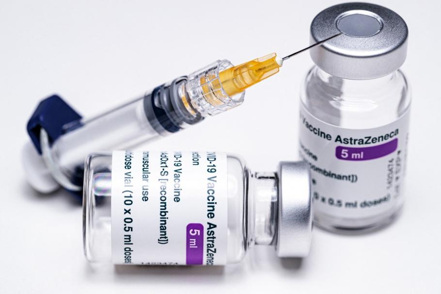 OMS recomandă continuarea utilizării vaccinului AstraZeneca „în acest moment” OMS recomandă continuarea utilizării vaccinului AstraZeneca „în acest moment”