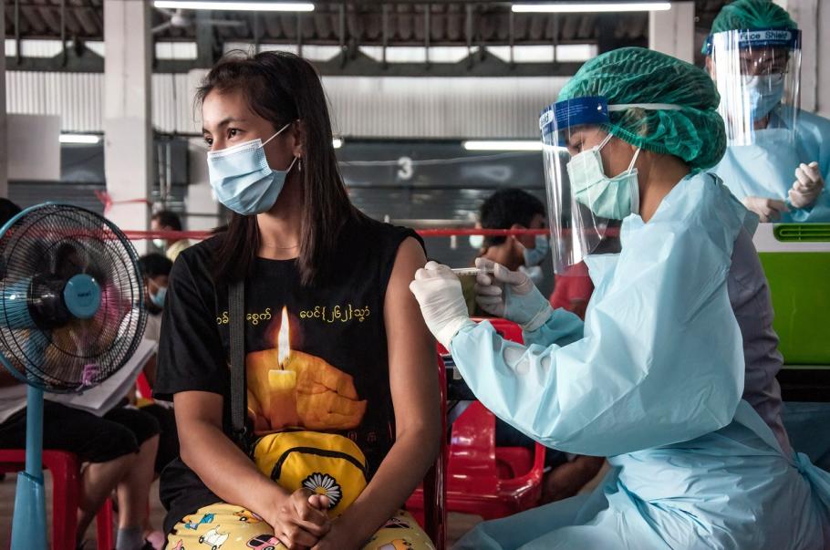 Studiu. Infecția cu SARS-CoV-2 oferă imunitate pentru cel puțin 6 luni, dar medicii avertizează: Nu vă puteti baza pe asta ca să va protejați de o reinfecție Studiu. Infecția cu SARS-CoV-2 oferă imunitate pentru cel puțin 6 luni, dar medicii avertizează: Nu vă puteti baza pe asta ca să va protejați de o reinfecție