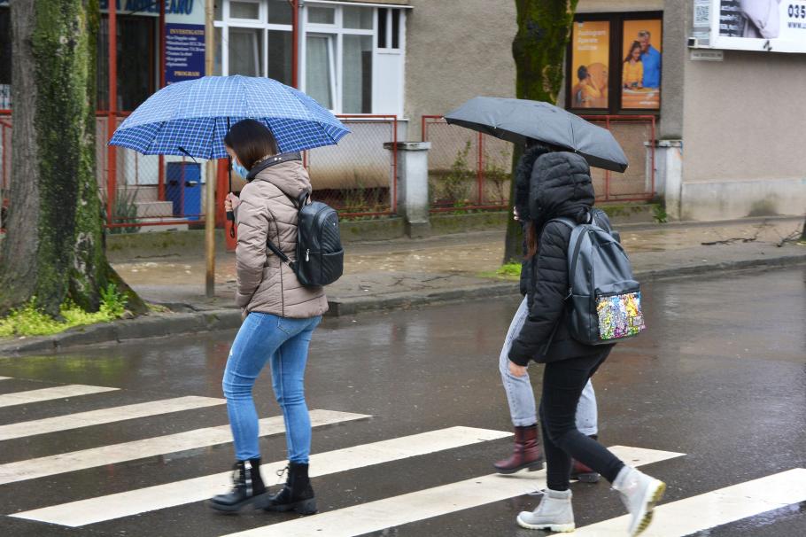 Orașul Popești-Leordeni și comuna Tunari din Ilfov intră în carantină. Crește rata de infectare în Ilfov Orașul Popești-Leordeni și comuna Tunari din Ilfov intră în carantină. Crește rata de infectare în Ilfov