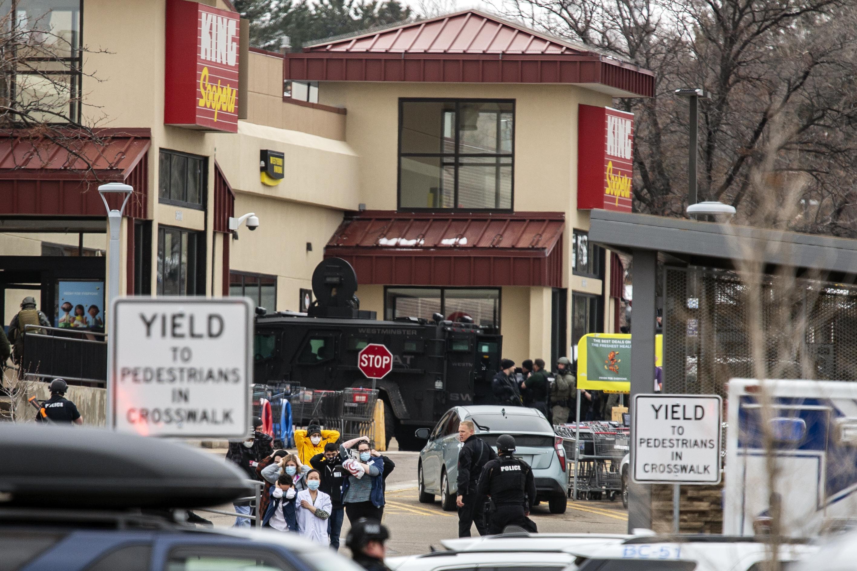 Zece oameni au murit în atacul din Boulder, Colorado