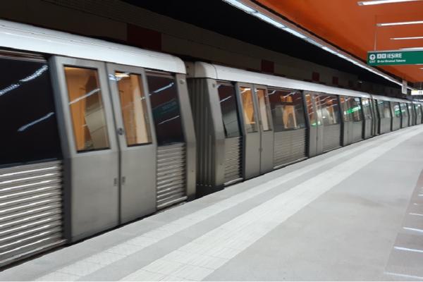 Ministrul Transporturilor acuză că la Metrorex au crescut cheltuielile cu personalul