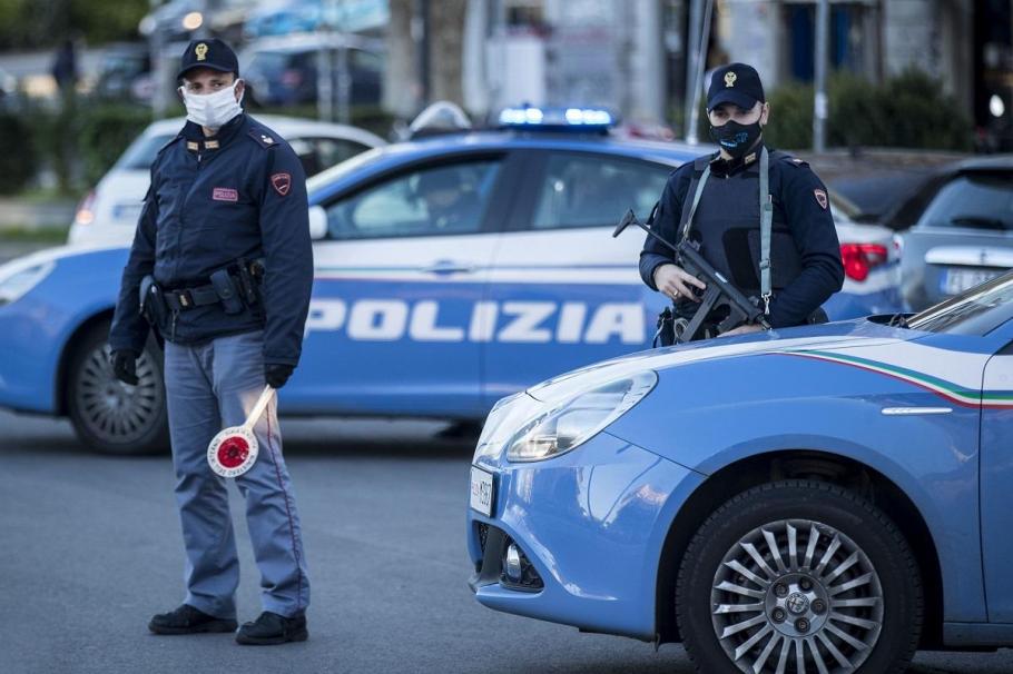 Român reţinut în Italia Şoferul român conducea TIR-ul de mai bine de un an în baza permisului de conducere fals