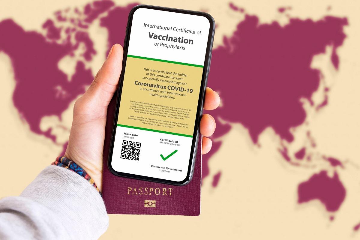Tensiuni politice din cauza certificatelor de vaccinare Unii politicienii din SUA contestă proiectul pe care îl consideră ''neconstituţional''