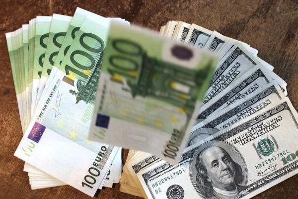 bancnote euro - dolar