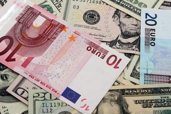 bancnote euro - dolar