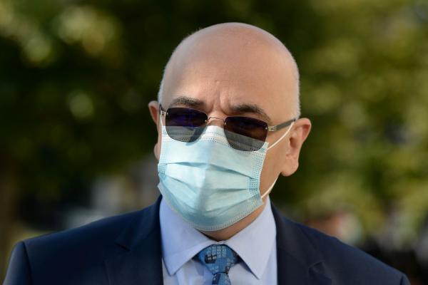 Raed Arafat, despre orarul magazinelor: "Din păcate nu e o măsură plăcută, ştim acest lucru"