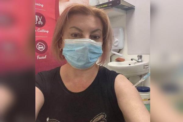 Mariana Durlesteanu s-a fotografiat intr-un centru de vaccinare din Republica Moldova