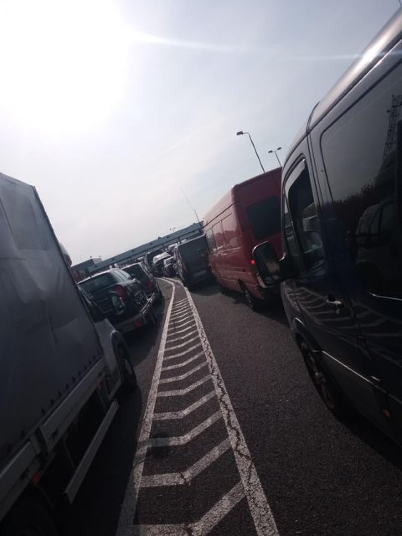 Aglomerație în Vama Petea 2 Aglomerație în Vama Petea 2